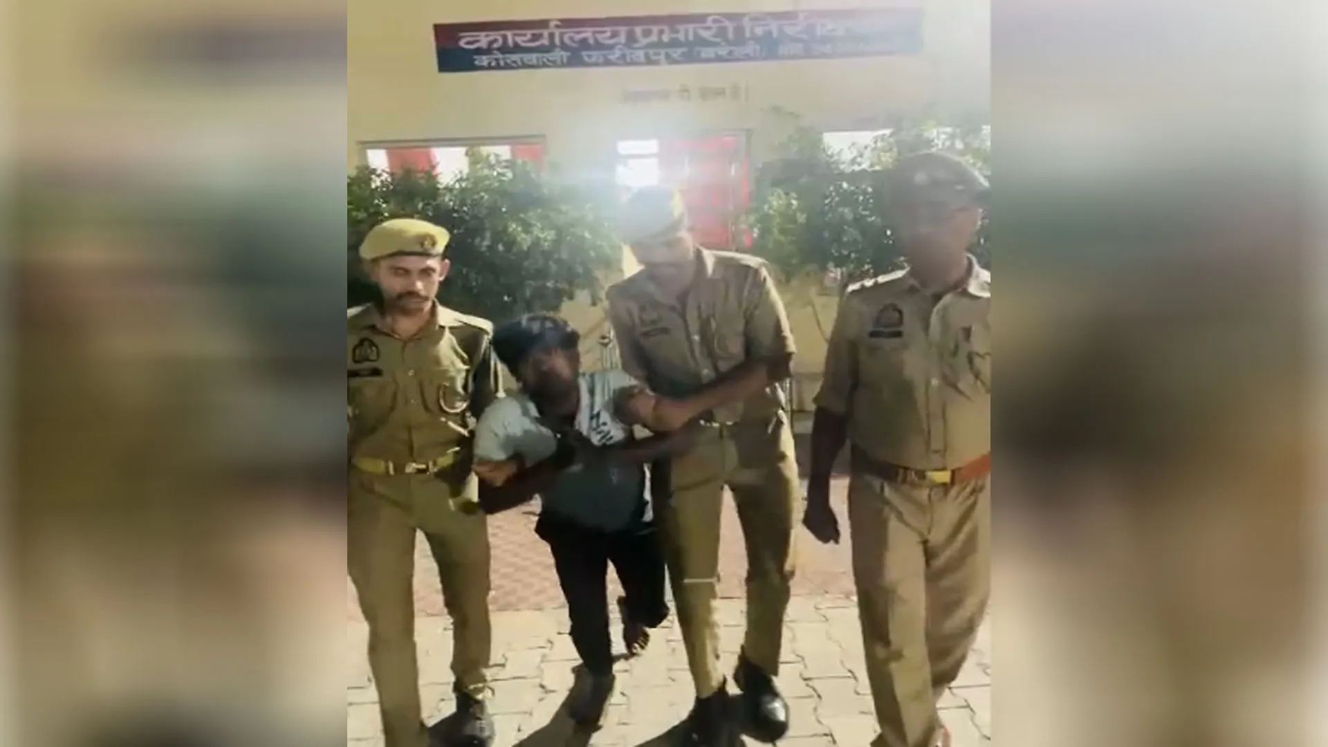 Bareilly News: 13 माह की मासूम से हैवानियत की कोशिश, अब थाने में लंगड़ाता दिखा आरोपी मांग रहा माफी !
