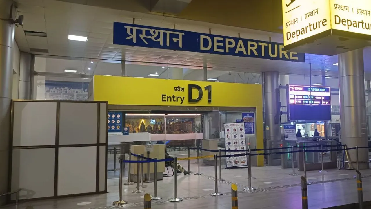 वाराणसी एयरपोर्ट पर करोड़ों की विदेशी ड्रग्स बरामद,  बैंकॉक से आये 6 थाई नागरिक गिरफ्तार 