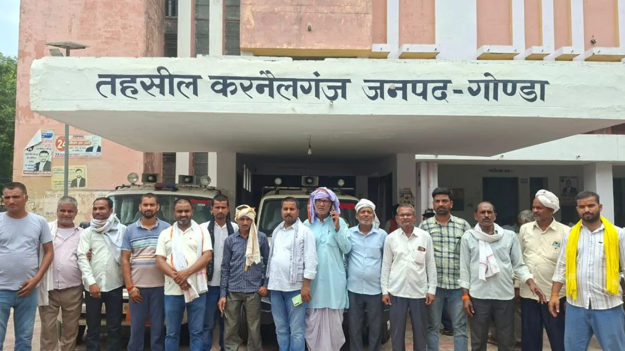 गोंडा :  बीएलओ ऐप से छेड़छाड़, 600 जीवित मतदाताओं के सूची से कटे नाम; बीएलओ व लेखपाल पर कार्रवाई की मांग