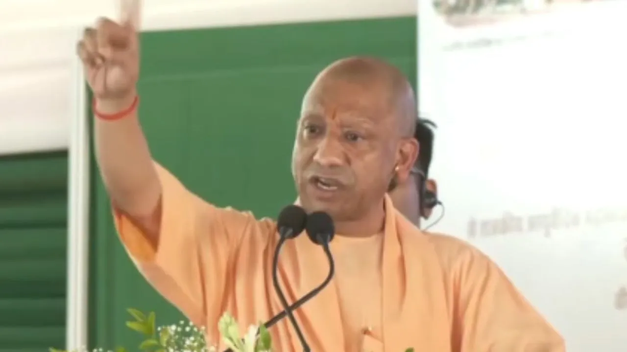 राम मंदिर में चढ़ावा चोरी विवाद के बीच अयोध्या से सीएम योगी का पहला बयान, '500 वर्षो का संघर्ष, 15 दिन और देख ले' चिंता मत करो! 