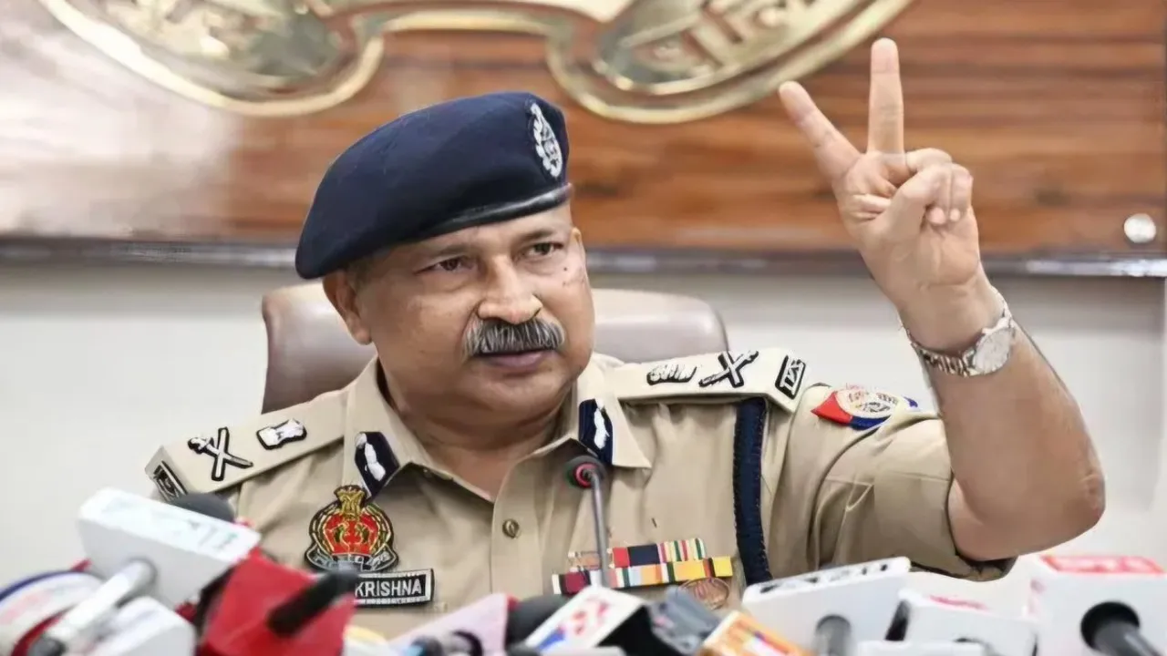 UP DGP राजीव कृष्ण बोले- अपराधियों के हौसले पस्त, साइबर अपराध और माफियाओं पर लगातार कार्रवाई