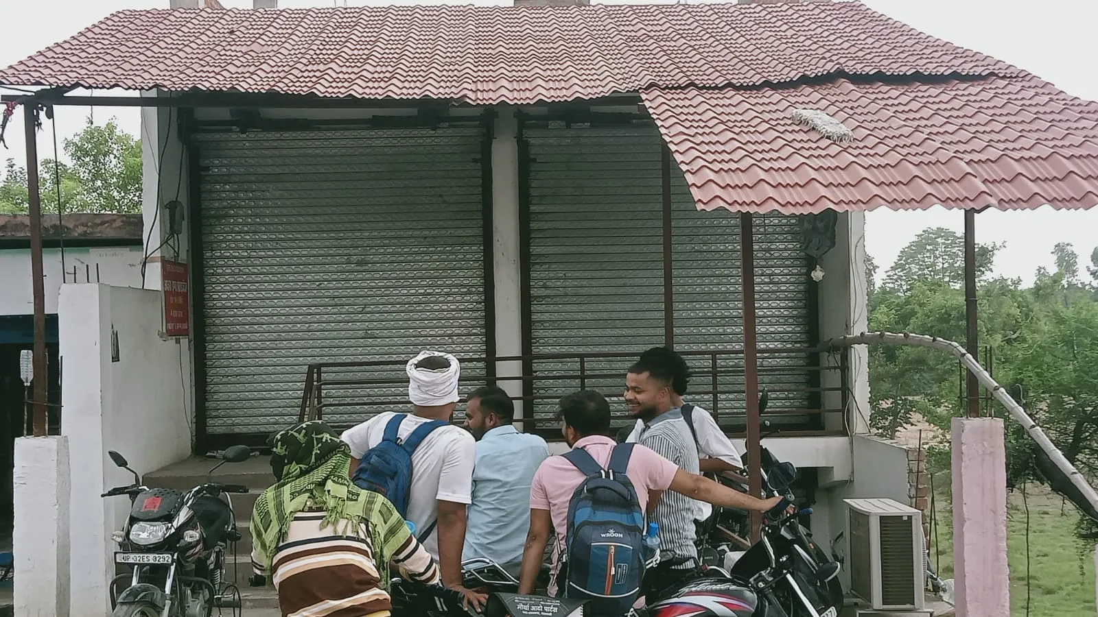 Barabanki News: लखनऊ अग्निकांड के बाद भी नहीं चेते संचालक, बाराबंकी के रामनगर में बिना सुरक्षा मानकों के चल रहीं कई कोचिंग और लाइब्रेरी 