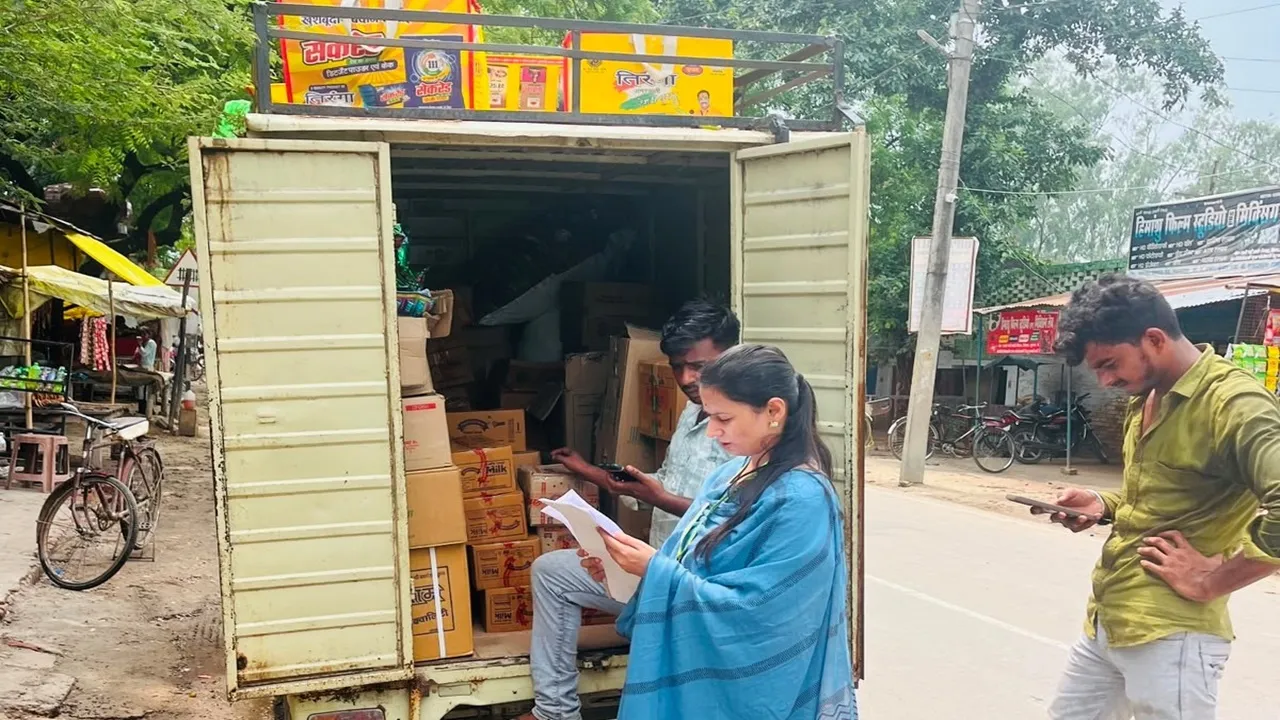 Raebareli News : खाद्य सुरक्षा विभाग की बड़ी कार्रवाई, पनीर-खोया-घी समेत 11 खाद्य नमूने जांच के लिए भेजे