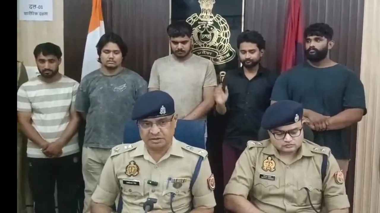 Moradabad News : नौकरी दिलाने के नाम पर 1.30 लाख की ठगी करने वाले गिरोह के पांच सदस्य गिरफ्तार, रुपये मांगने पर की थी फायरिंग