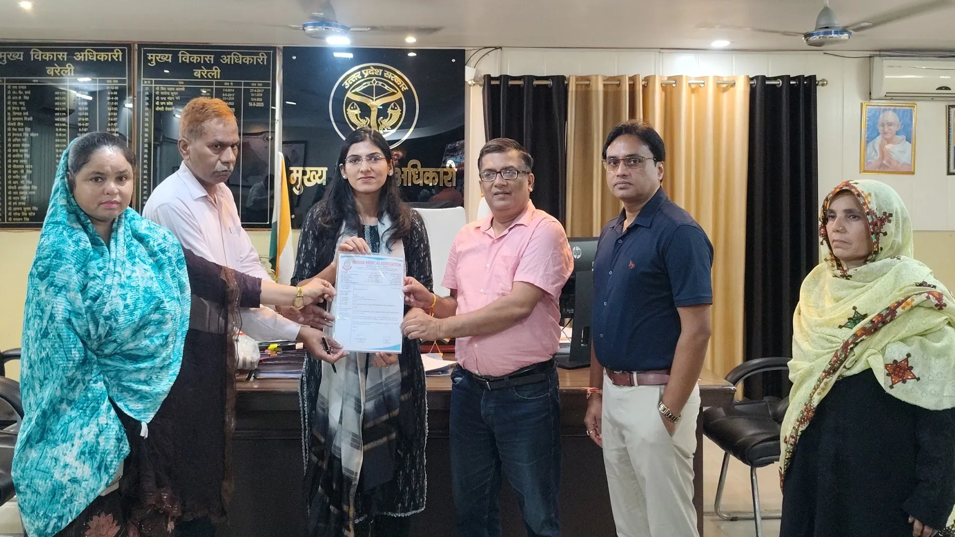 Bareilly News : महका गुलाब... अस्पतालों तक पहुंची दीदियों की मेहनत