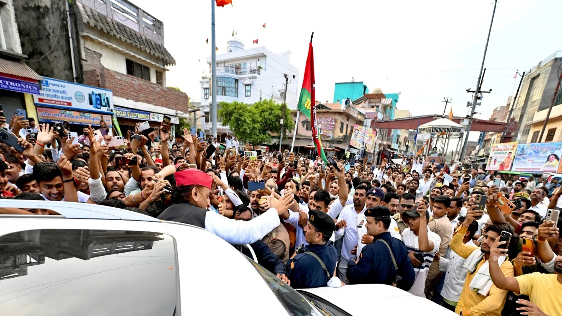छात्र-नौजवानों की ताकत के आगे झुकी भाजपा की अहंकारी सरकार : अखिलेश यादव