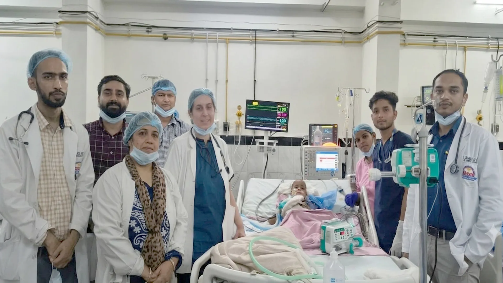 Bareilly News : रोहिलखंड मेडिकल कॉलेज एवं अस्पताल में 22 माह के शिशु पर दुर्लभ प्लाज्माफेरेसिस प्रक्रिया सफल