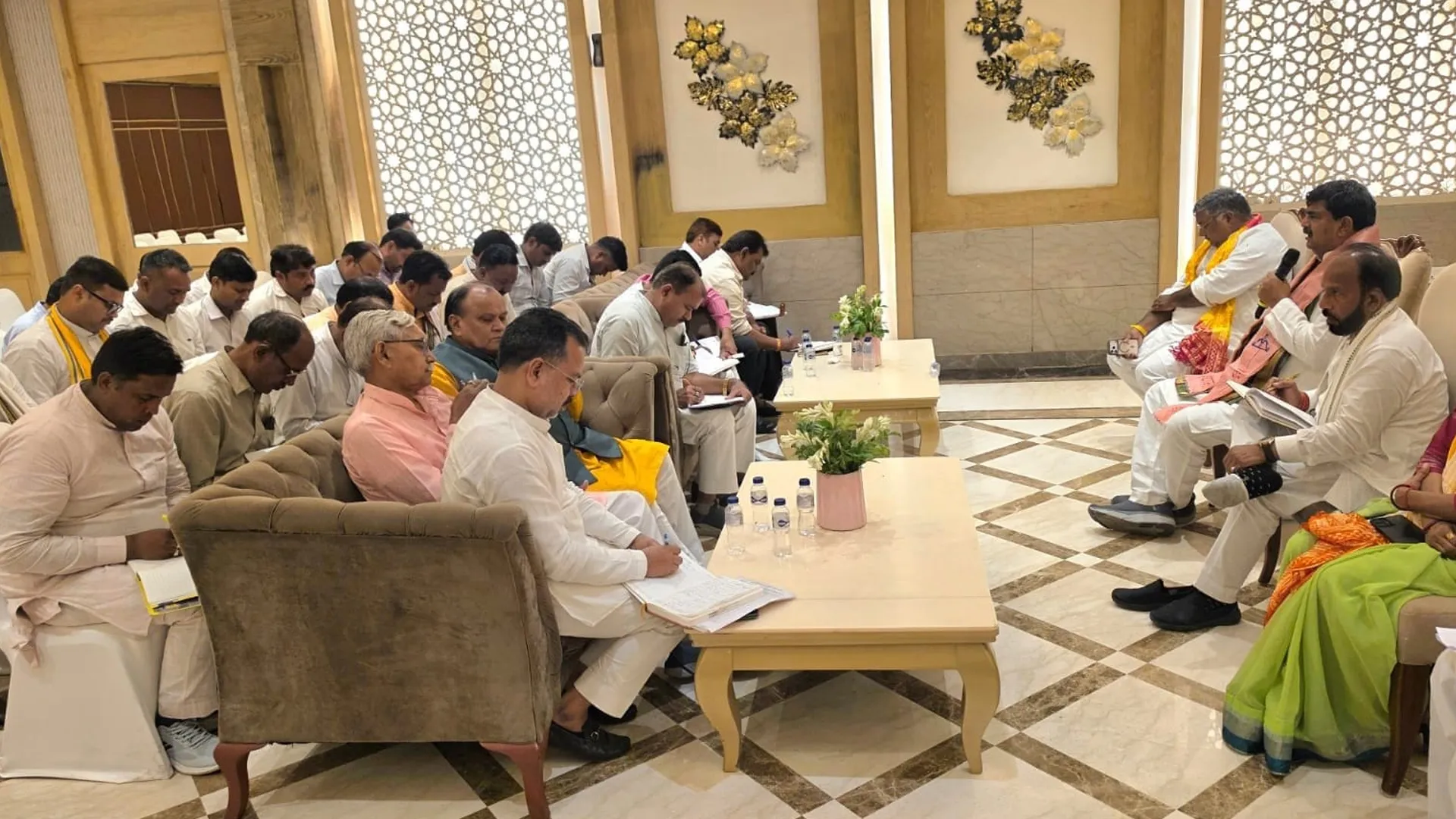Bareilly News : सशक्त बूथ, जिम्मेदार यूथ…भाजपा महामंत्री संगठन ने दिए जीत के मंत्र