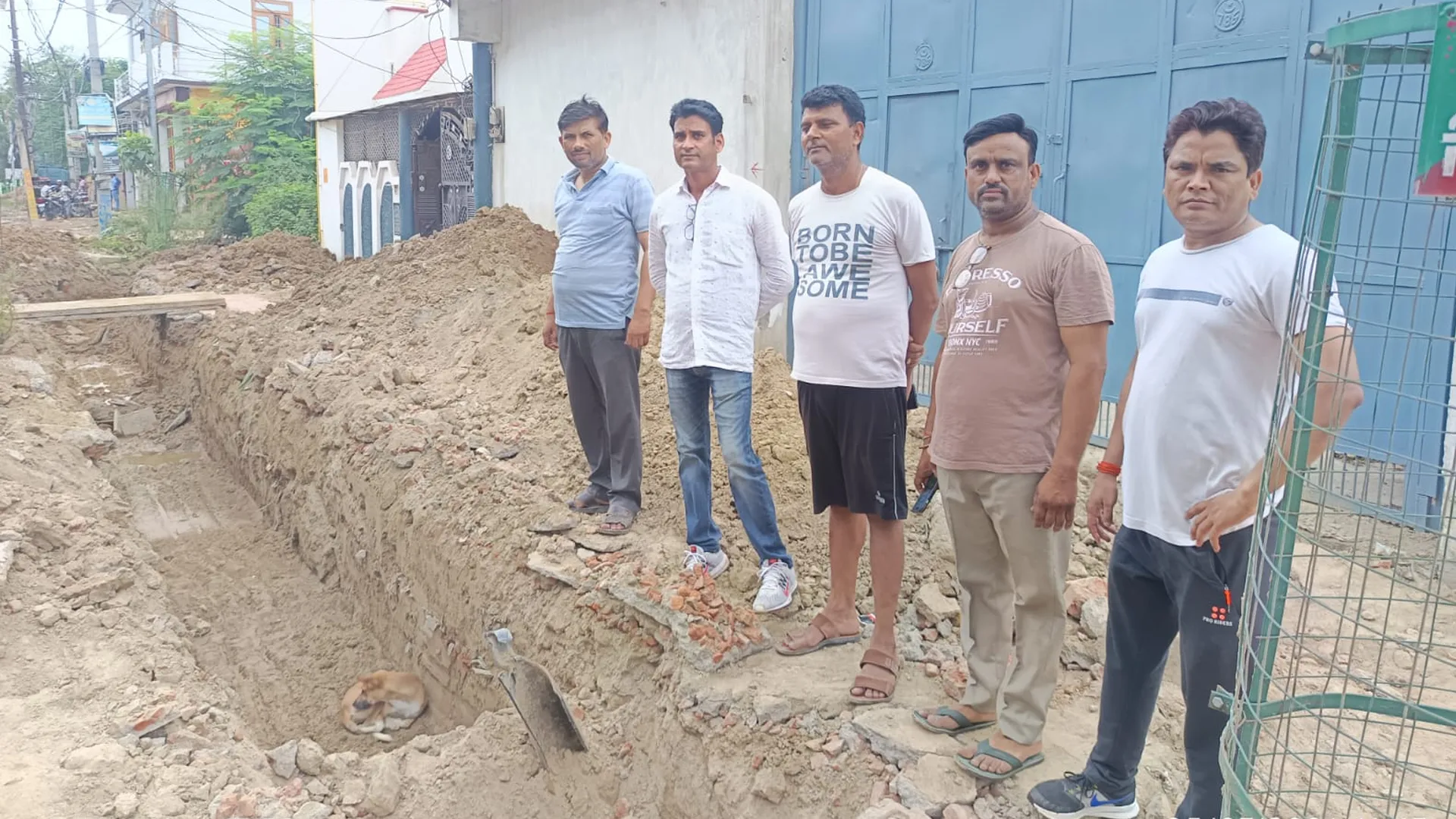 Bareilly News : करिश्मा कॉलोनी में नाला विवाद गहराया, लोगों ने काम रुकवाया