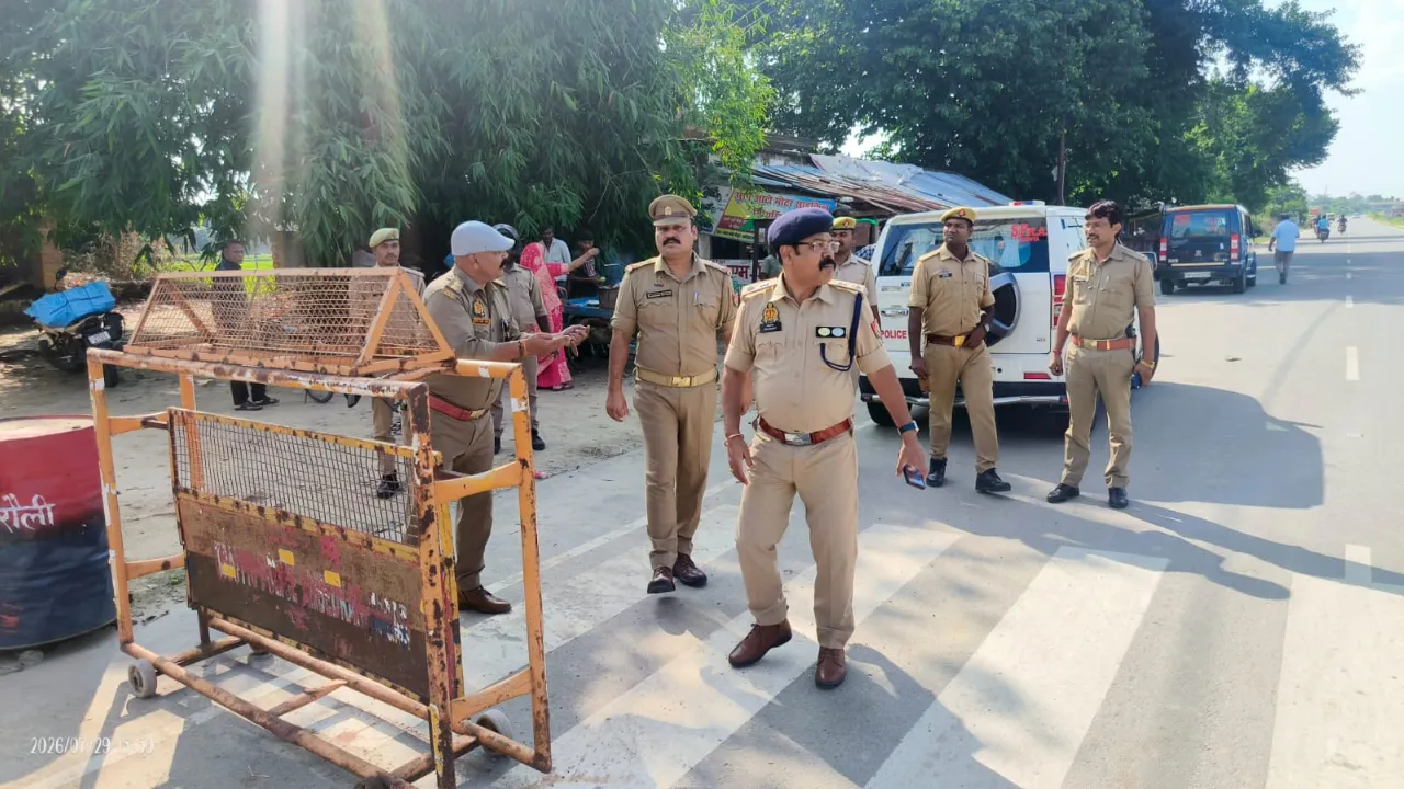 Ayodhya News: 15 अगस्त को अयोध्या पुलिस के सामने तीन बड़ी जिम्मेदारियां, स्वतंत्रता दिवस, मणि पर्वत मेला और परमहंस दास पुण्यतिथि पर रहेगा हाई अलर्ट