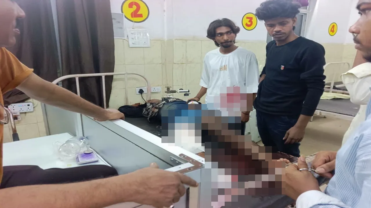 Barabanki News: हैदरगढ़ में कार और बाइक की आमने-सामने भिड़ंत, गंभीर रूप से घायल युवक ने अस्पताल में तोड़ा दम