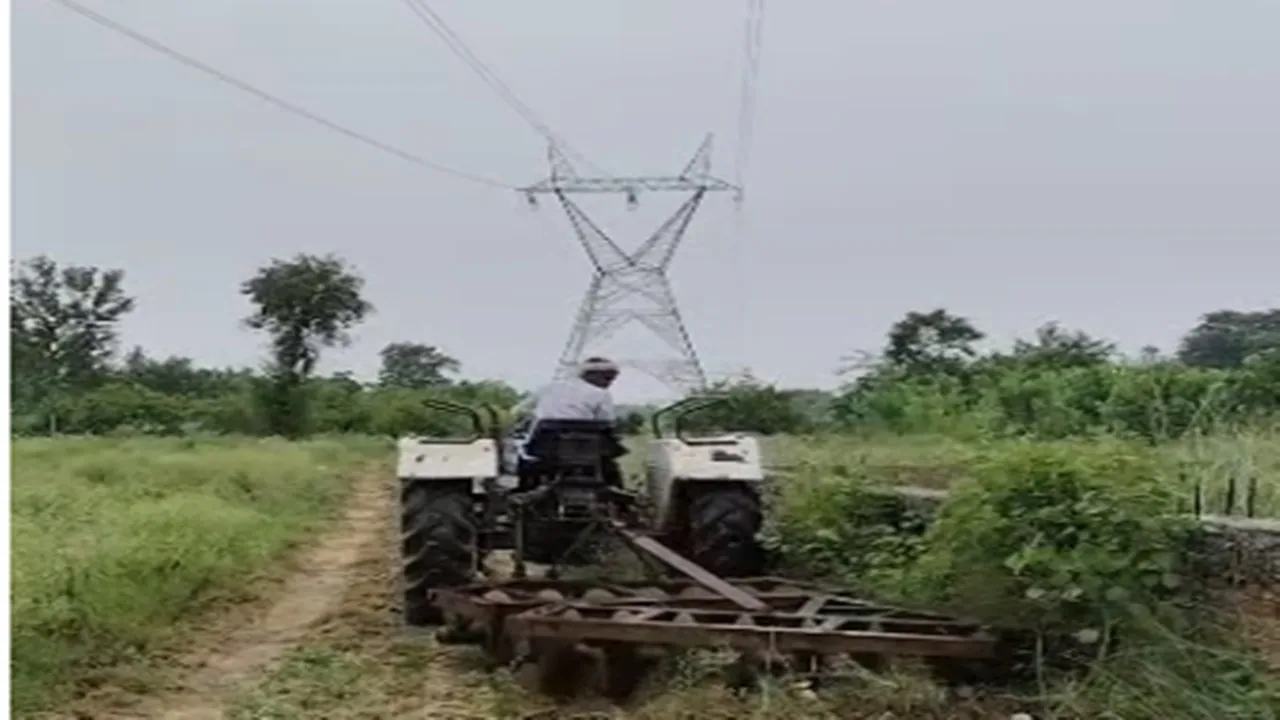 मुरादाबाद में 93 हेक्टेयर सरकारी जमीन कब्जामुक्त, डीएम का सख्त संदेश- सार्वजनिक भूमि पर कब्जा करने वालों को नहीं मिलेगी राहत