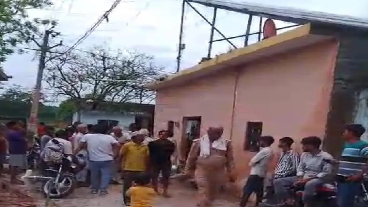 Kanpur Dehat News : खेत में अचानक गश खाकर गिरा किसान, मौके पर थम गई सांसें; परिवार में मचा कोहराम