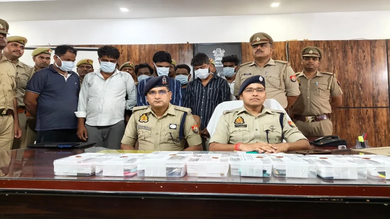 Gonda News : गोंडा में एक्सपायरी ब्लड का काला कारोबार, 8 आरोपी गिरफ्तार; मासूमों की जिंदगी से कर रहे थे खिलवाड़