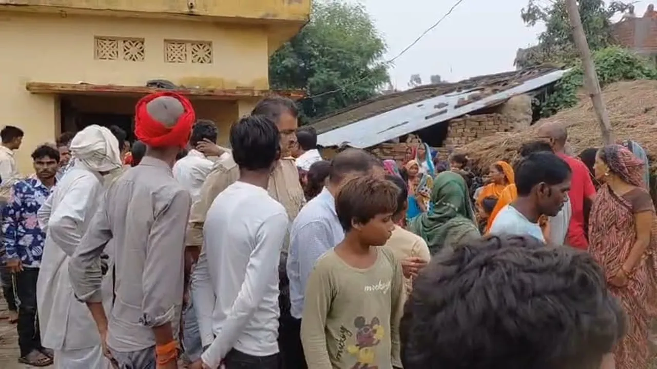 Shravasti News : कमरे में फंदे से लटकता मिला विवाहिता का शव, परिवार में मचा कोहराम