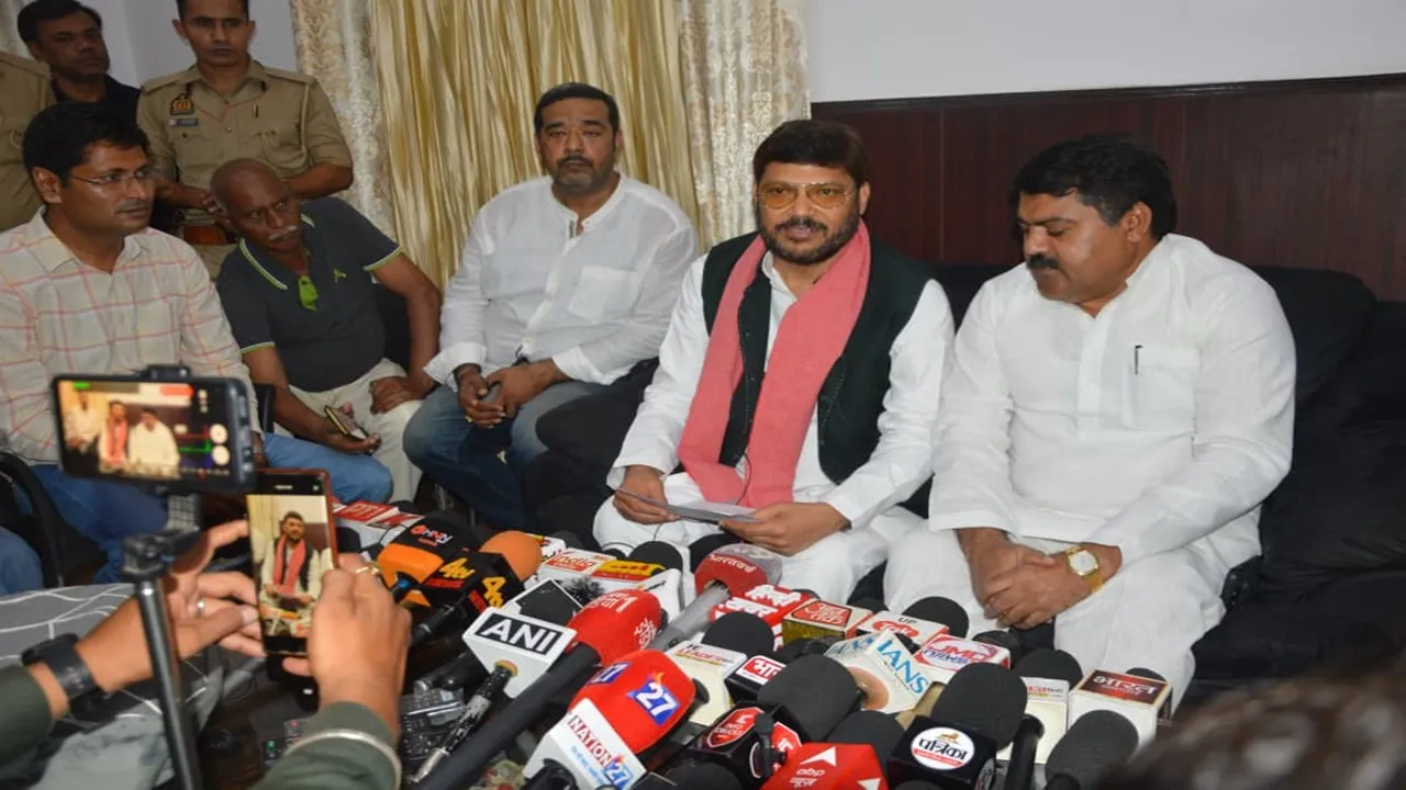 Bareilly News : संसद में गरजेंगे आंवला सांसद नीरज मौर्य, MSP से एम्स तक उठाएंगे जनता के मुद्दे