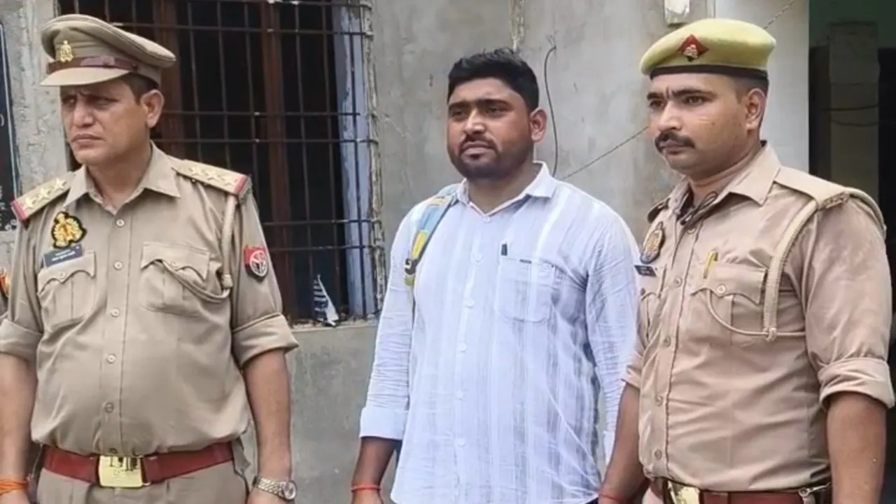 Hardoi News : बायोमैट्रिक ने खोली फर्जीवाड़े की पोल! पहले 'आकाश', फिर 'अमित' बनकर पास की हाईस्कूल, टीईटी में धरा गया