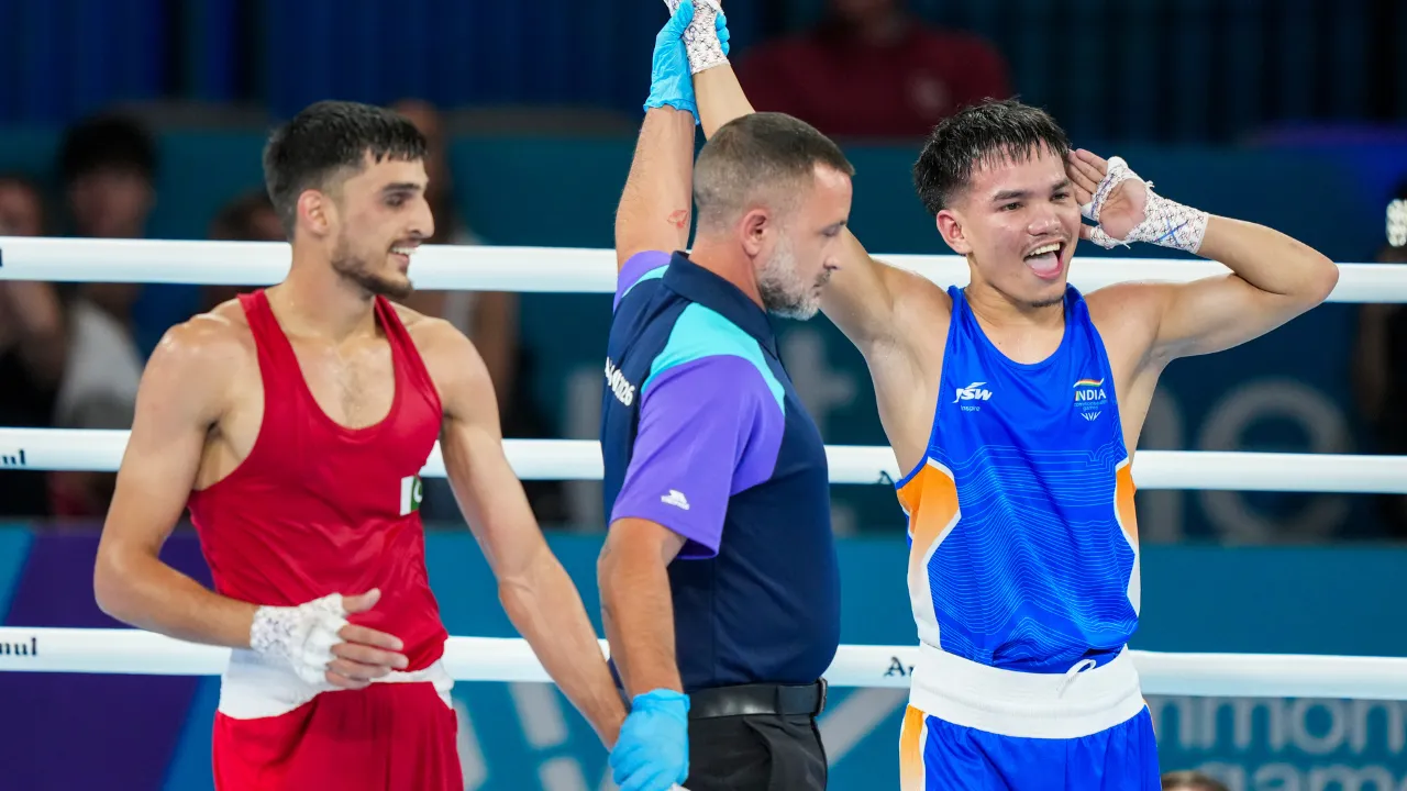 CWG 2026: जादुमणि सिंह ने पाकिस्तानी मुक्केबाज को 5-0 से हराया, जीत कारगिल के वीरों को की समर्पित