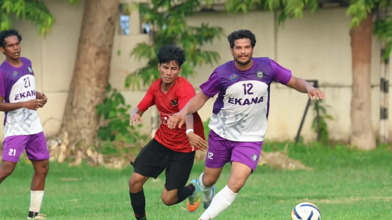 Lucknow Football League:  फाल्कन क्लब की धमाकेदार जीत, आरए ब्वॉयज को 4-0 से हराया