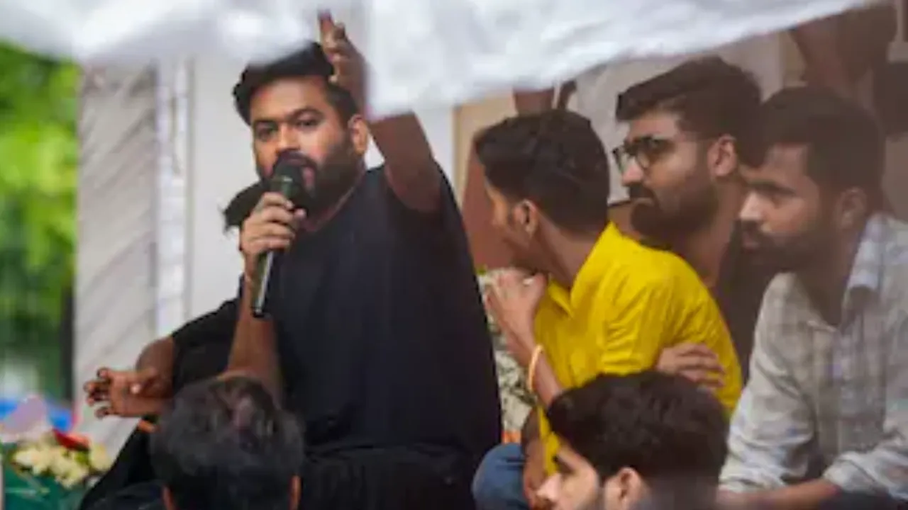 CJP Protest: अभिजीत दिपके हिरासत में, JP नड्डा से हुई बातचीत; संसद के बाहर सुरक्षा कड़ी