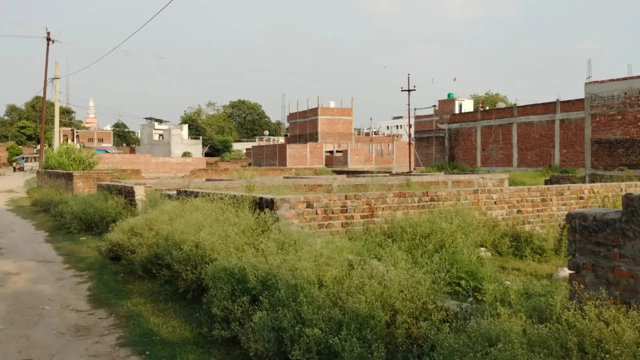 MUSKAN  (23)