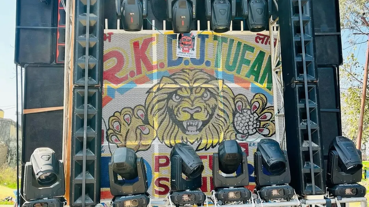 MUSKAN  (3)