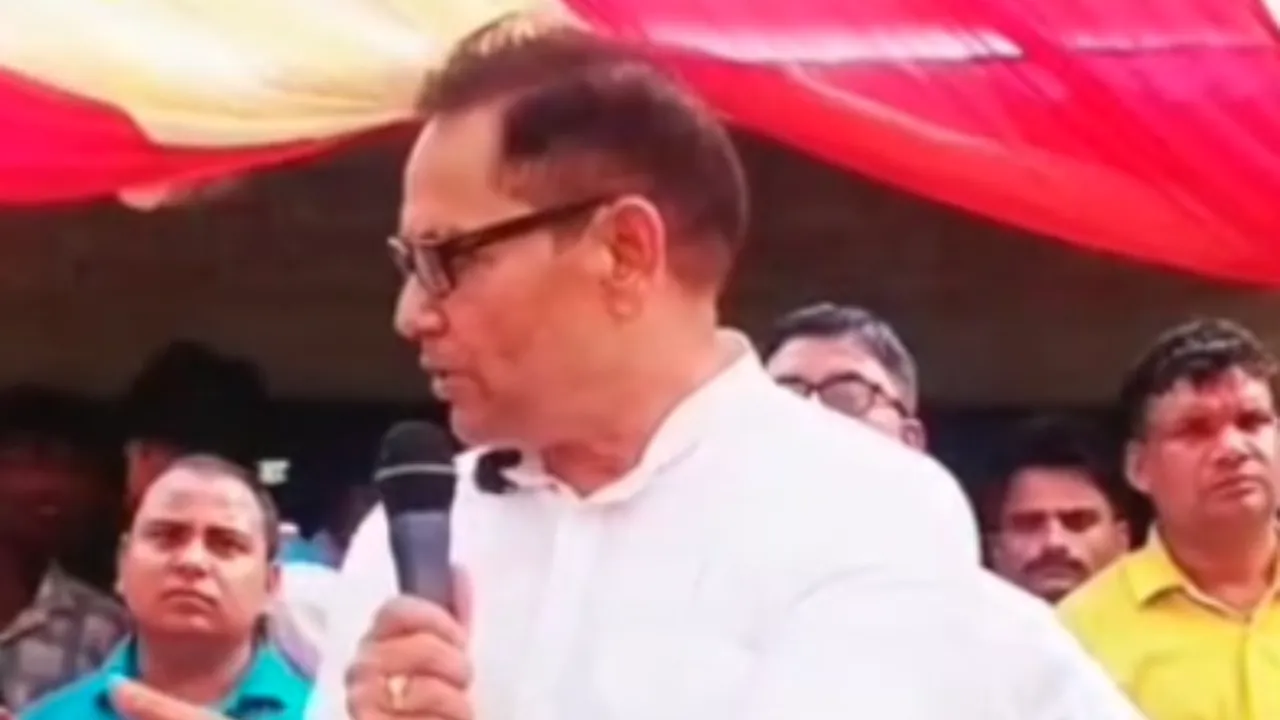 प्रतापगढ़ में सपा सांसद डॉ. एसपी सिंह पटेल के बयान पर सियासी घमासान, जातिगत टिप्पणी को लेकर बढ़ा विवाद