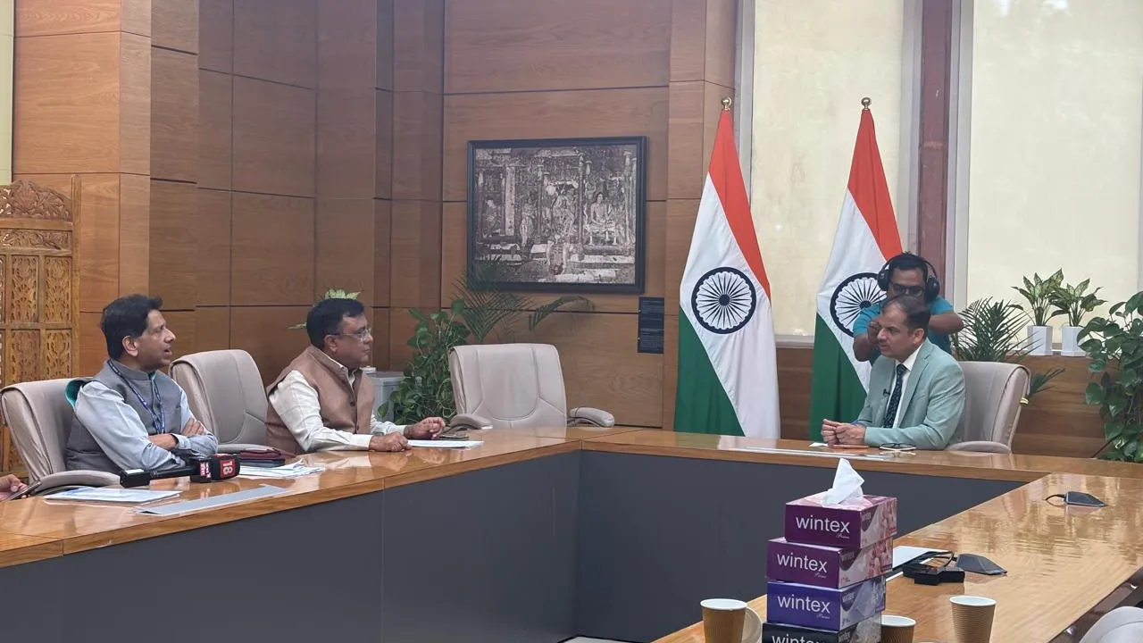 India-UK Trade Deal: भारत-यूके समझौते से लेदर-फुटवियर उद्योग को बड़ी राहत, 'ब्रांड इंडिया' को मिलेगी नई पहचान