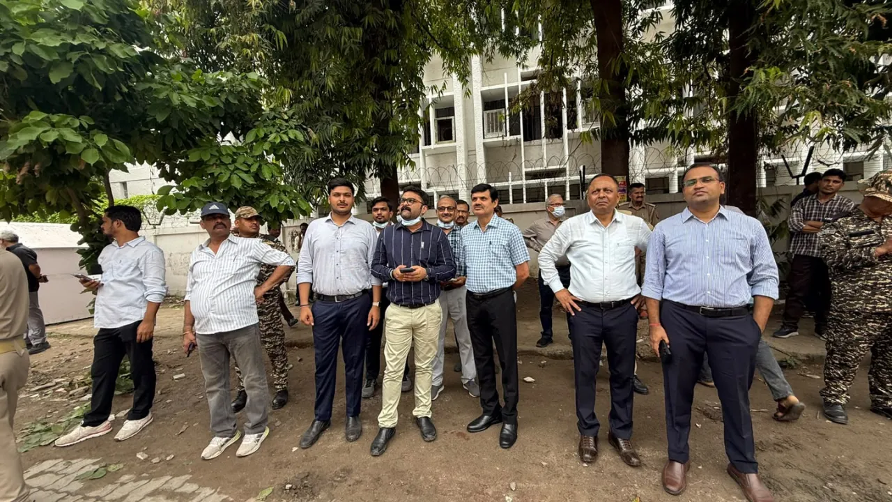 MUSKAN  (48)