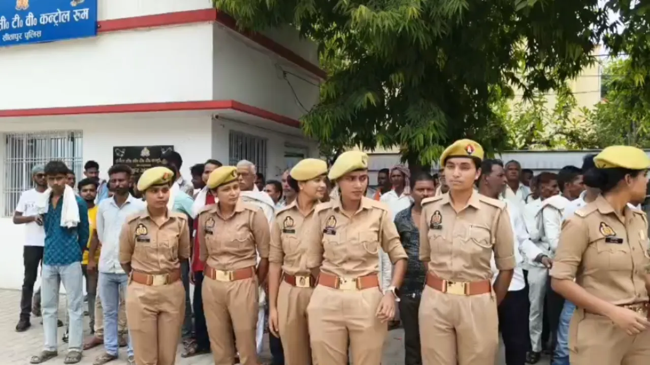 सीतापुर: युवक की मौत के बाद एएसपी पर पिटाई कराने का आरोप, परिजनों ने एसपी से की कार्रवाई की मांग