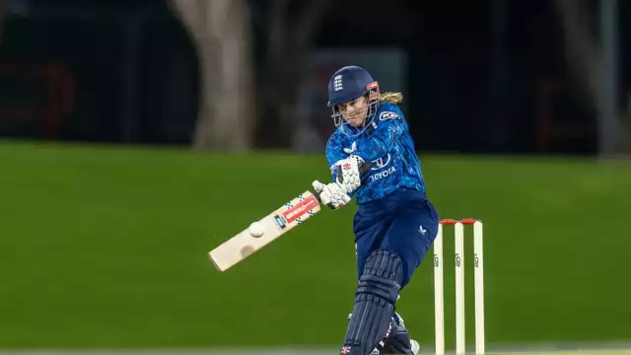 IND vs ENG: भारत के खिलाफ लॉर्ड्स टेस्ट में आखिरी बार खेलेंगी इंटरनेशनल, 17 साल के करियर को कहेंगी अलविदा