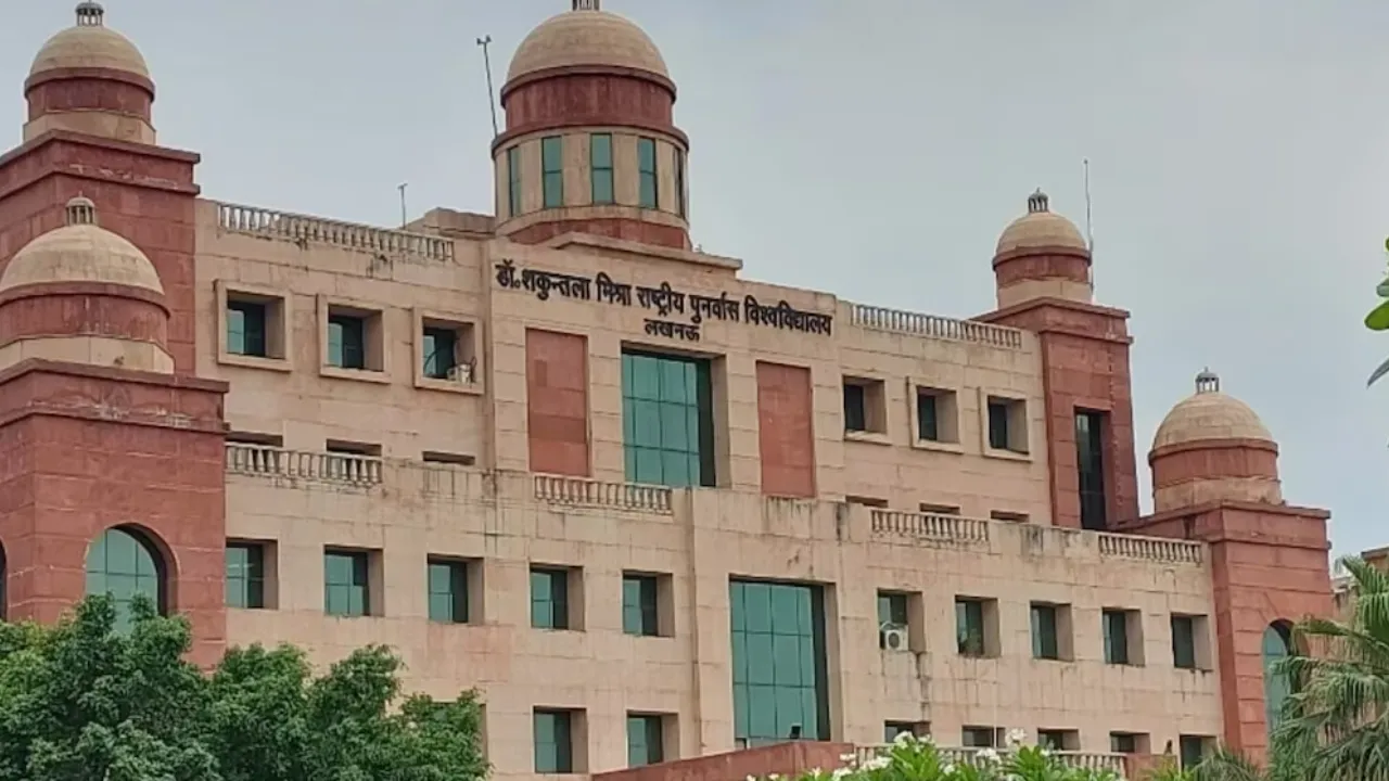 DSMNRU Convocation 2026: डॉ. शकुंतला मिश्रा राष्ट्रीय पुनर्वास विश्वविद्यालय के 13वें दीक्षांत समारोह में सी. सदानंदन मास्टर होंगे मुख्य अतिथि