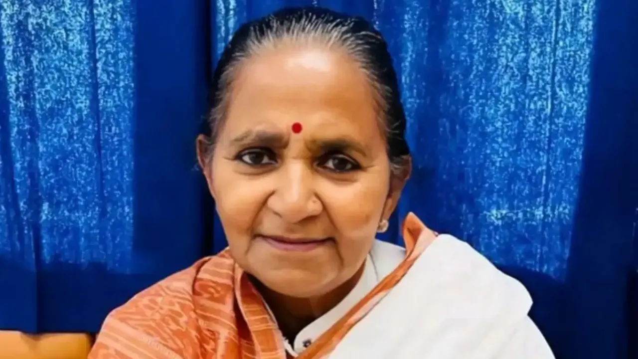 राम मंदिर दान विवाद पर मंत्री गुलाब देवी का बड़ा बयान, बोलीं- 'कोई भी चंदा चोर नहीं बचेगा, चाहे कितना बड़ा पद हो'