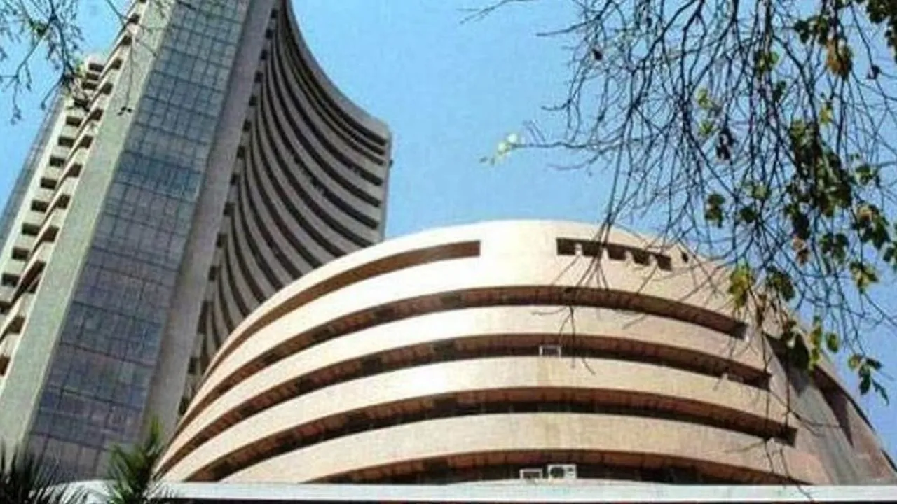  Stock Market Today:  शेयर बाजार में उतार-चढ़ाव, आईटी-ऑटो शेयरों में तेजी, मिडकैप-स्मॉलकैप पर बिकवाली का दबाव