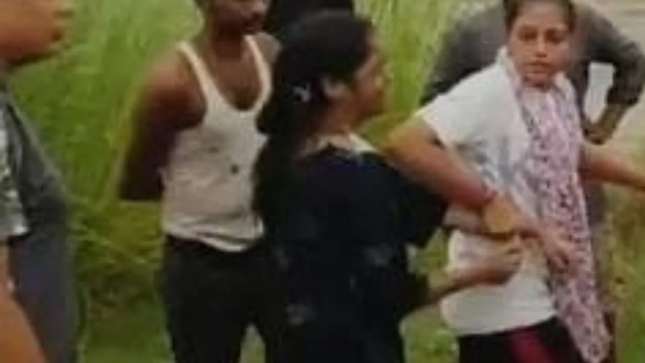 Sitapur News :  ग्रामीणों की सूझबूझ से बची किशोरी की जान, बिसवां में किशोरी ने नहर में लगाई थी छलांग  