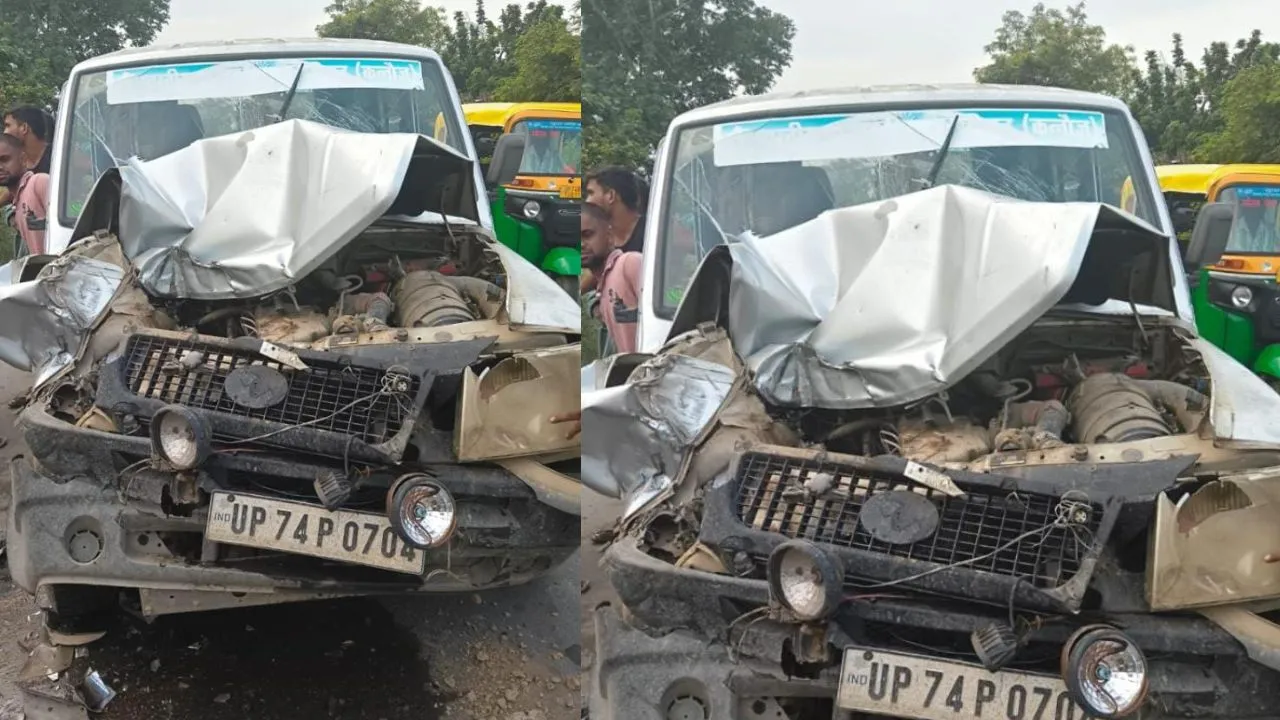  Kannauj News:  ट्रैक्टर से टकराई स्कूल वैन, कई बच्चे घायल चालक मौके से फरार