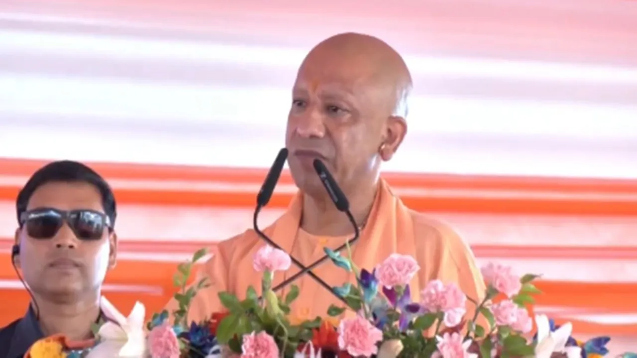 CM Yogi Sambhal Visit : '68 प्राचीन तीर्थों का होगा पुनर्जीवन', संभल से सीएम योगी का बड़ा ऐलान; 24 कोसी परिक्रमा मार्ग को भी मिली मंजूरी