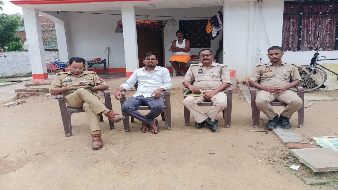 दिल्ली आंदोलन : बाराबंकी में पुलिस अलर्ट, रामकुमार लोधी और पप्पू सिद्दीकी को घर में रोका