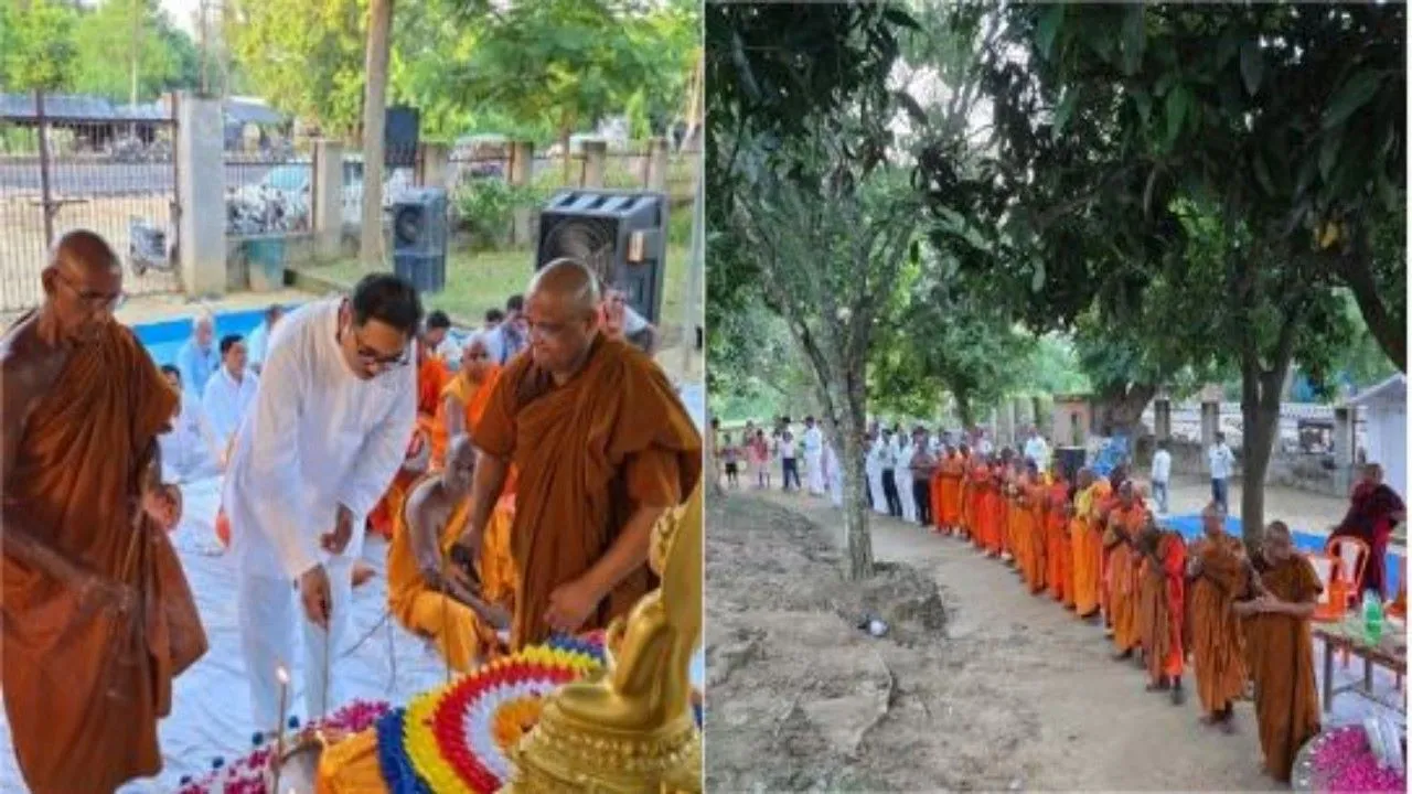  श्रावस्ती :  आषाढ़ पूर्णिमा पर अनुयायियों ने ओड़ाझार में किया मंगल पाठ