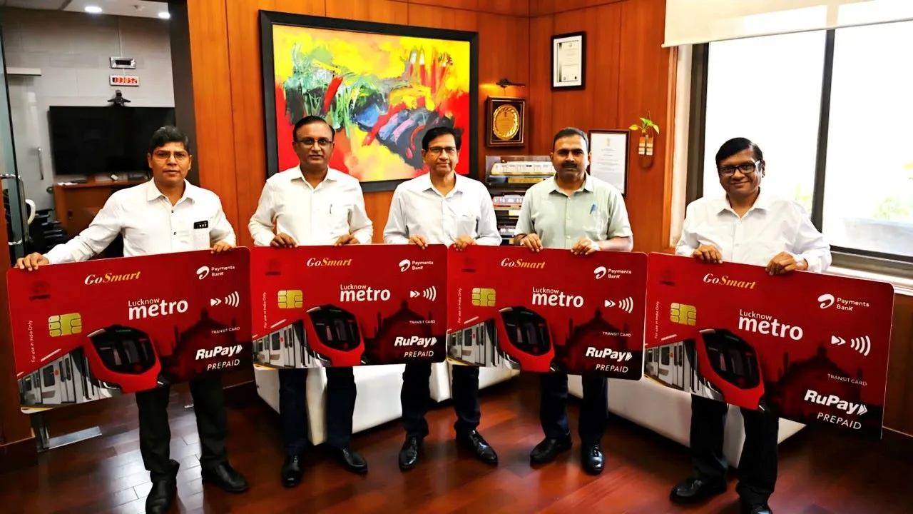 एक देश एक कार्ड : लखनऊ मेट्रो ने लॉन्च किया नेशनल कॉमन मोबिलिटी कार्ड, किराये में मिलेगी छूट