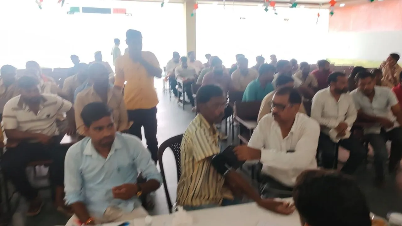 Bahraich news : पयागपुर में 214 को मिला मुख्यमंत्री जन आरोग्य का लाभ, 5 किशोरियों को लगा HPV टीका