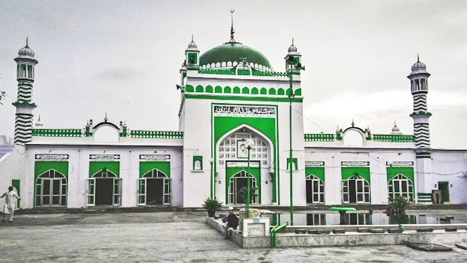 Sambhal News : जामा मस्जिद-हरिहर मंदिर विवाद की सुनवाई 29 सितंबर तक टली, सुप्रीम कोर्ट का स्टे बरकरार