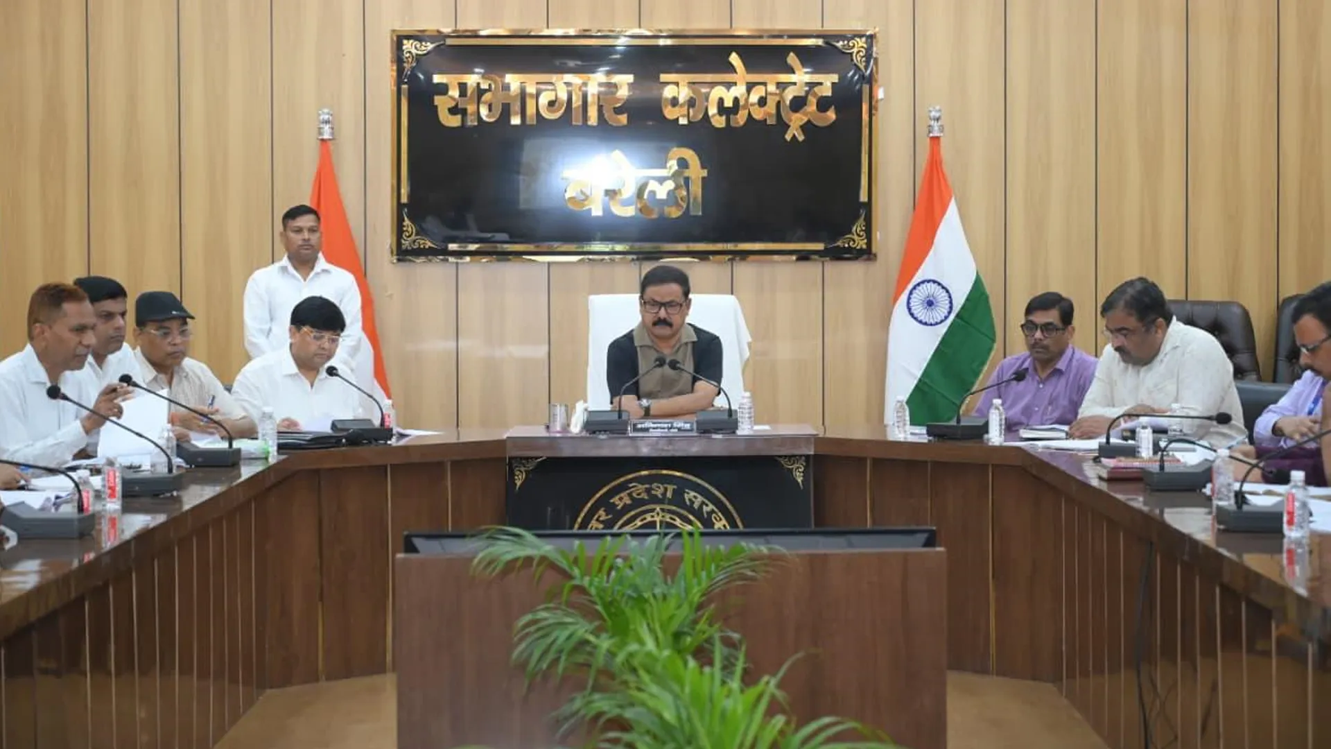बरेली में महिलाओं को आत्मनिर्भर बनाने की बड़ी पहल, अब लखपति से करोड़पति बनेंगी दीदियां