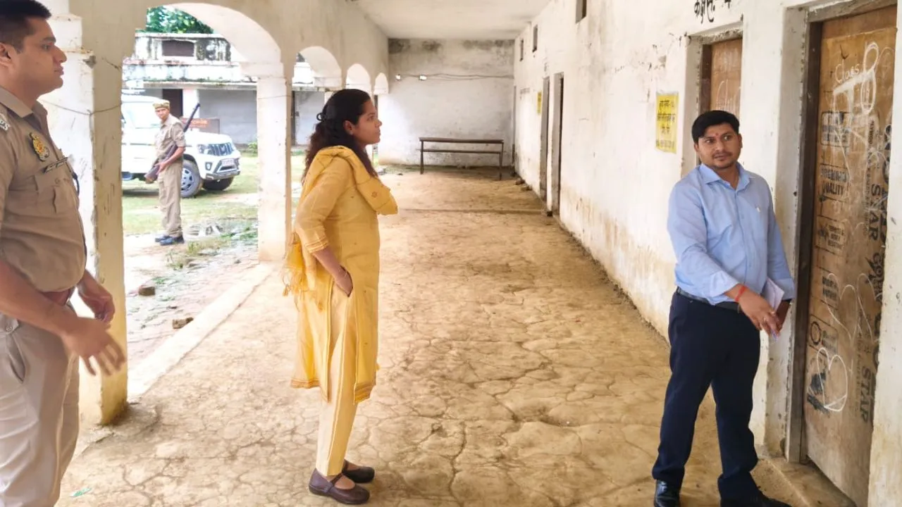 Administration on alert regarding floods