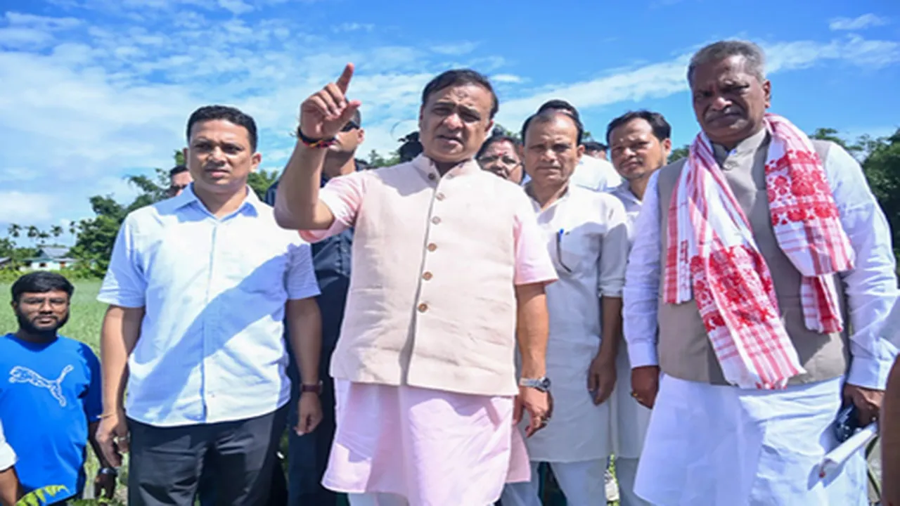 Assam Floods : असम में बाढ़ पीड़ितों के लिए बनेगी व्यापक पुनर्वास योजना, CM सरमा ने की बड़ी घोषणा