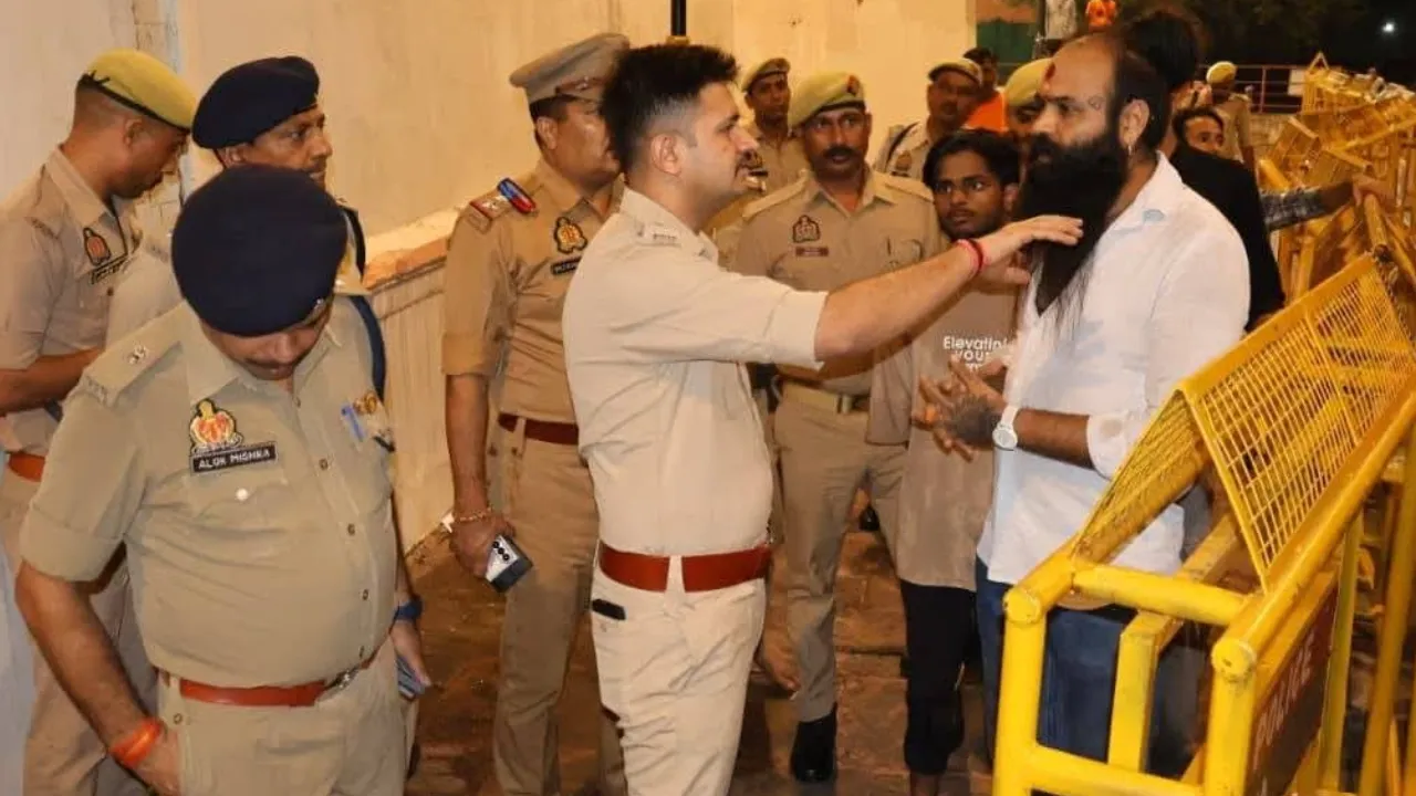 सावन के तीसरे सोमवार पर औरैया में कड़ा पहरा! देवकली मंदिर से कांवड़ मार्ग तक पुलिस अलर्ट
