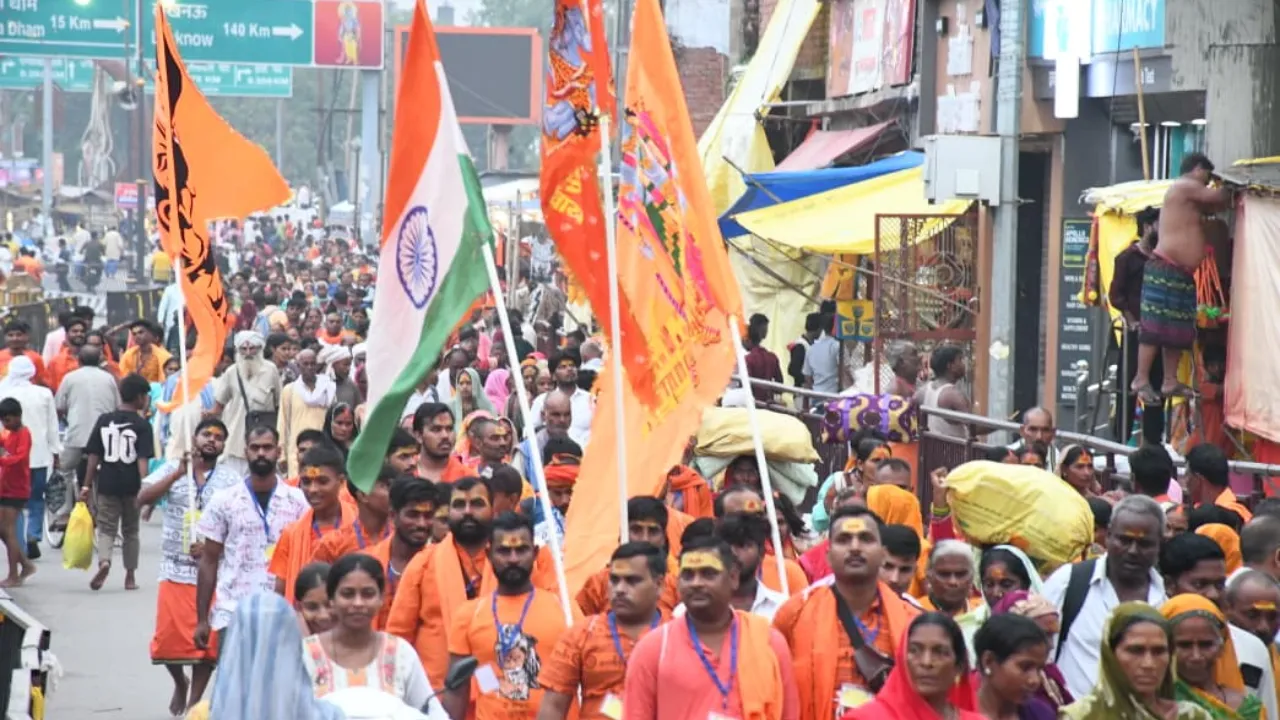 Ayodhya Sawan Somwar (4)