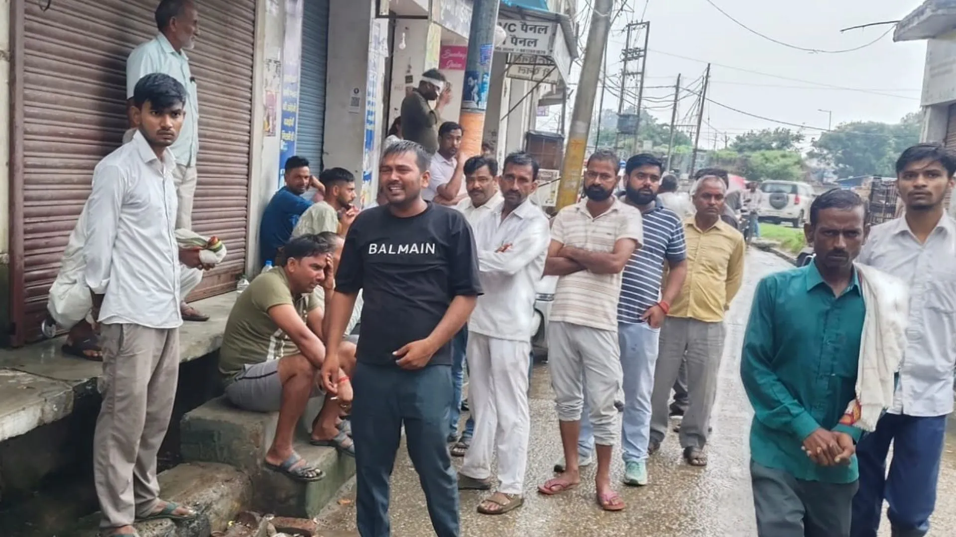 Badaun News : बदायूं में सेना में चयनित दो युवओं को डंपर ने रौंदा, एक की मौत-दूसरे की हालत गंभीर 