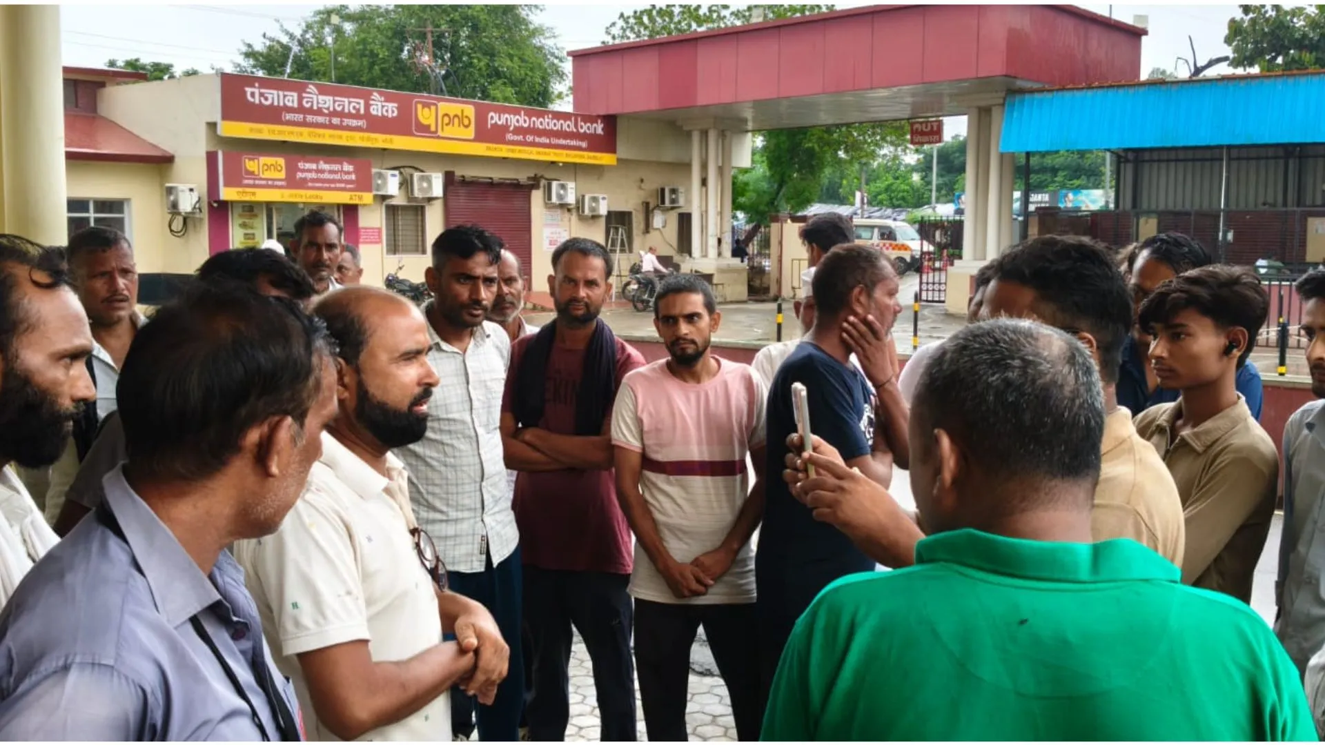 Bareilly Students Bus Accident  