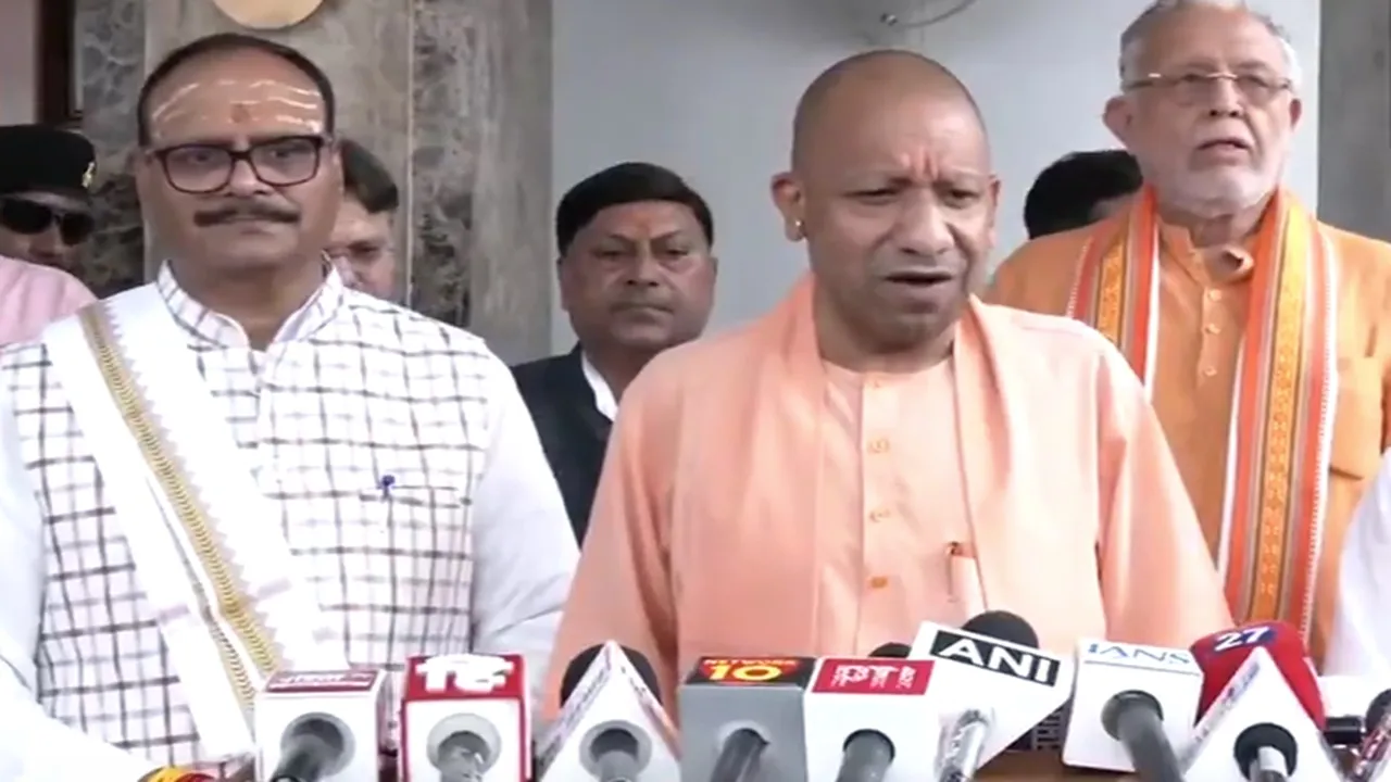 UP Assembly : CM योगी का सपा पर बड़ा हमला; बोले- विपक्ष के हंगामे की कीमत युवाओं, किसानों, महिलाओं और गरीबों ने चुकाई